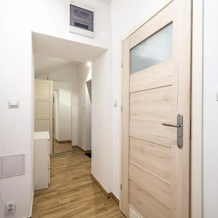 Rentplanet - Mazowiecka Apartament